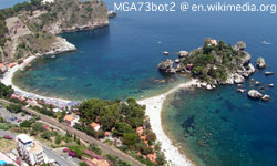 Beach_in_Taormina