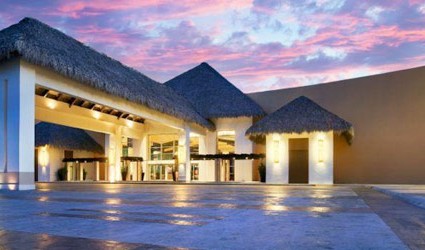  - The-Hard-Rock-Hotel-Casino-Punta-Cana-Dominican-Republic-entrance-425x250